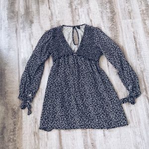 black dress with flowers on it/new/only worn once